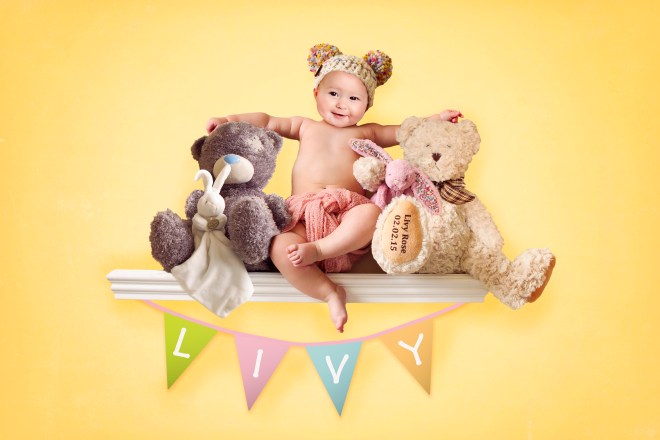 Livy Sitting on a shelf flb muse